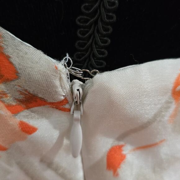 Tahari Arthur S. Levine Floral One‎ Shoulder Dress Orange White Fit & Flare Sz 8 - Picture 8 of 11